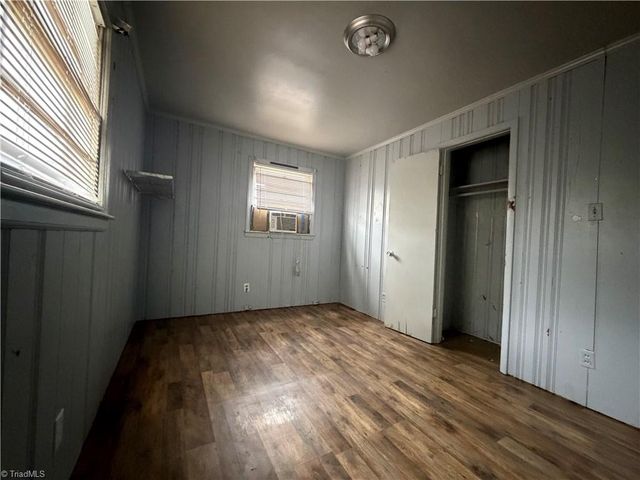 1015 Moody Street, Greensboro, NC 27401