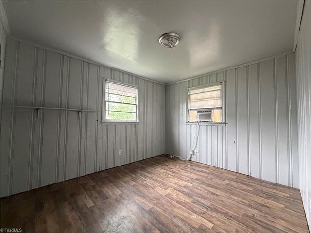 1015 Moody Street, Greensboro, NC 27401