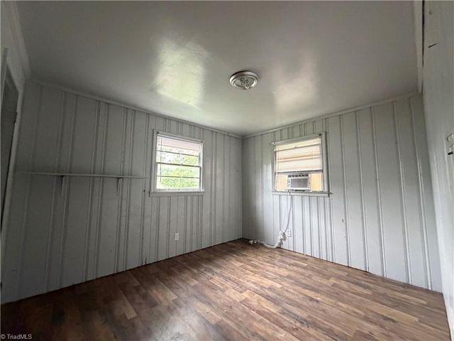 1015 Moody Street, Greensboro, NC 27401