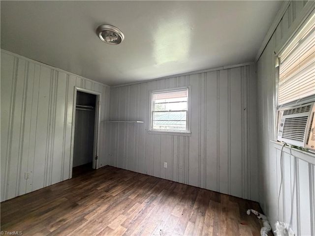 1015 Moody Street, Greensboro, NC 27401