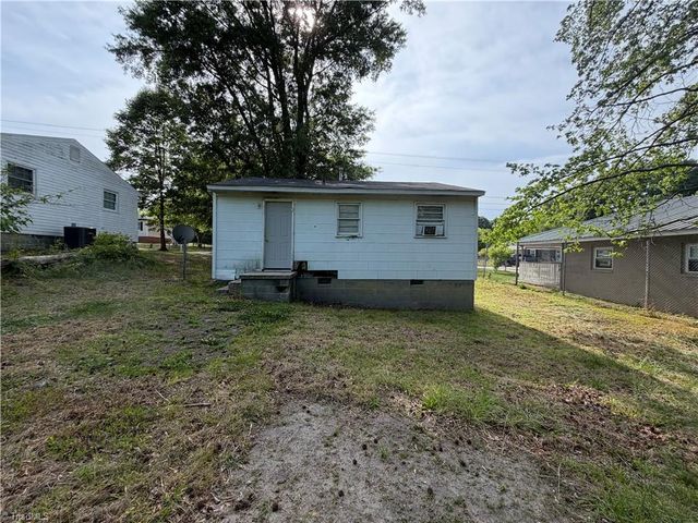 1015 Moody Street, Greensboro, NC 27401