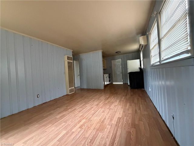 1015 Moody Street, Greensboro, NC 27401