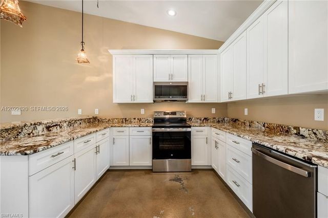 5535 County Road 78, Labelle, FL 33935