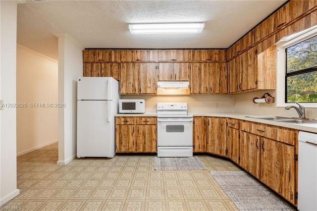 5535 County Road 78, Labelle, FL 33935