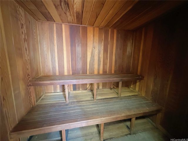 1925 Kalakaua Avenue 1905, Honolulu, HI 96815