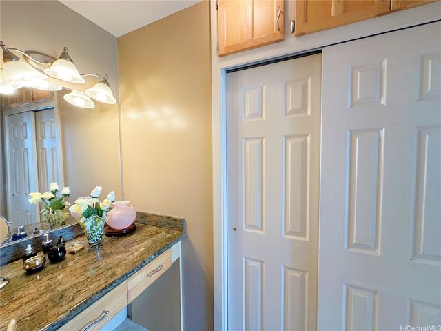 1925 Kalakaua Avenue 1905, Honolulu, HI 96815