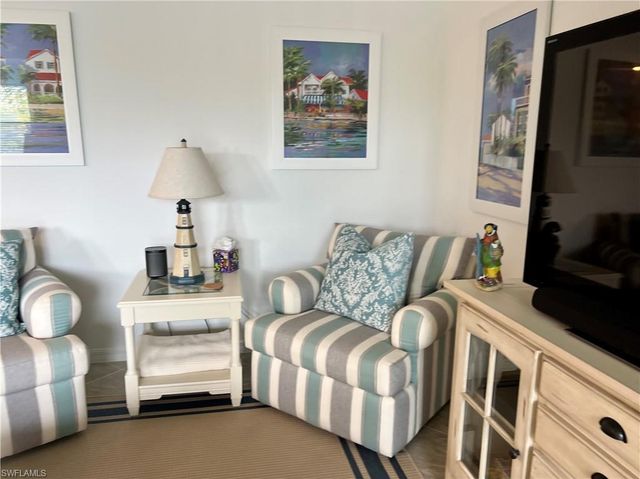 9584 Trevi CT 5223, Naples, FL 34113