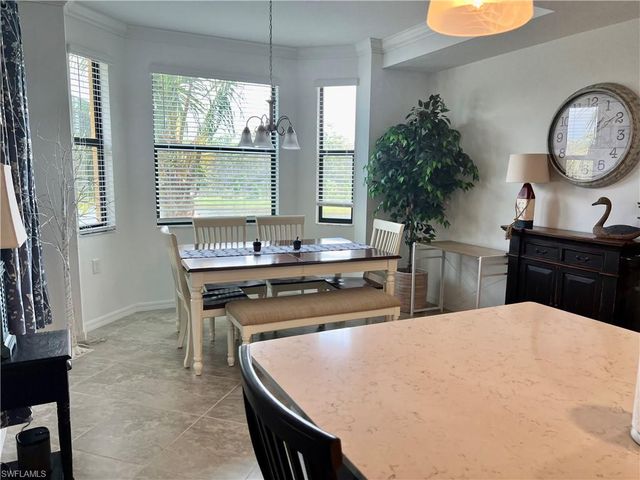 9584 Trevi CT 5223, Naples, FL 34113