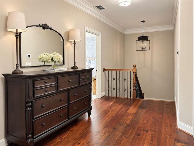 320 Wisteria Circle, Roswell, GA 30076