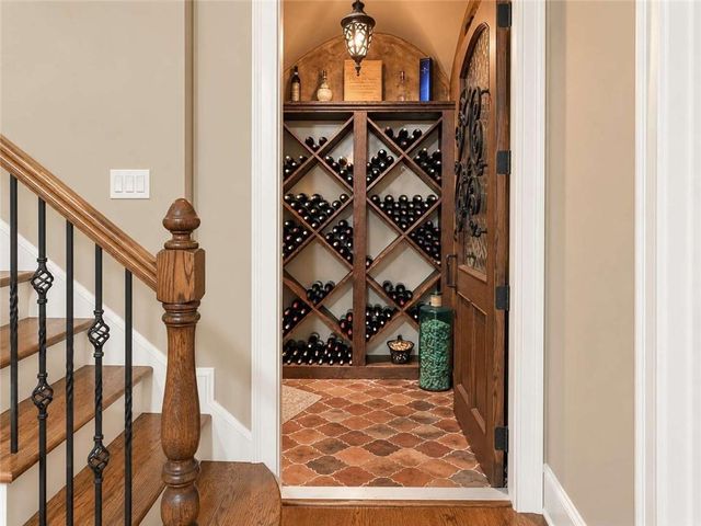 320 Wisteria Circle, Roswell, GA 30076
