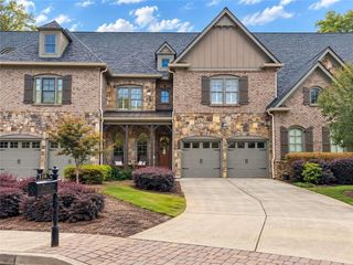 320 Wisteria Circle, Roswell, GA 30076