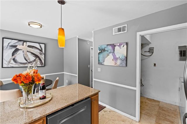 1101 Collier NW Road D5, Atlanta, GA 30318