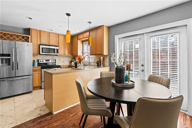 1101 Collier NW Road D5, Atlanta, GA 30318