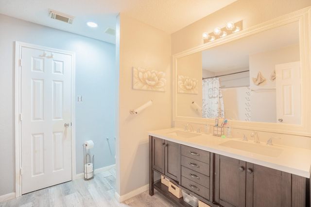 2322 Hadden Hollow Drive, Houston, TX 77067