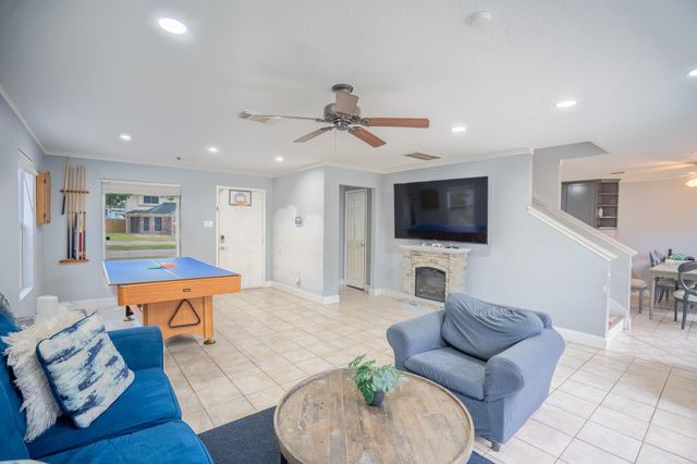 2322 Hadden Hollow Drive, Houston, TX 77067