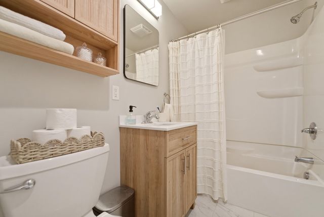 123 Closser Avenue, La Porte, IN 46350