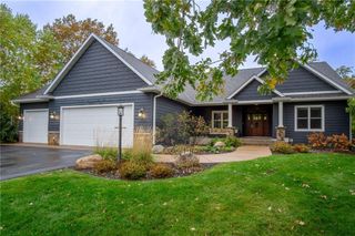 904 Timber View Drive, Altoona, WI 54720