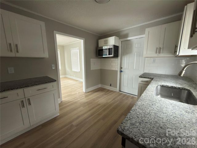 2431 Carmine Street, Charlotte, NC 28206