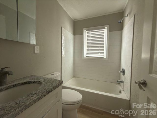 2431 Carmine Street, Charlotte, NC 28206