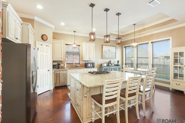 13275 Brookcrest Dr, Walker, LA 70785