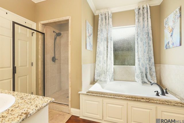 13275 Brookcrest Dr, Walker, LA 70785