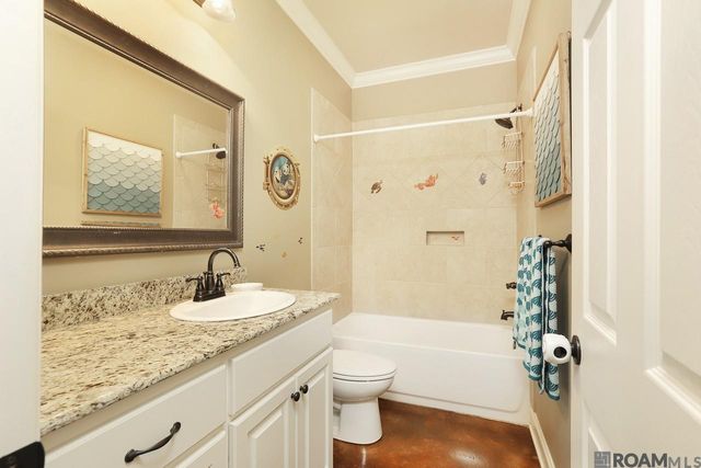 13275 Brookcrest Dr, Walker, LA 70785