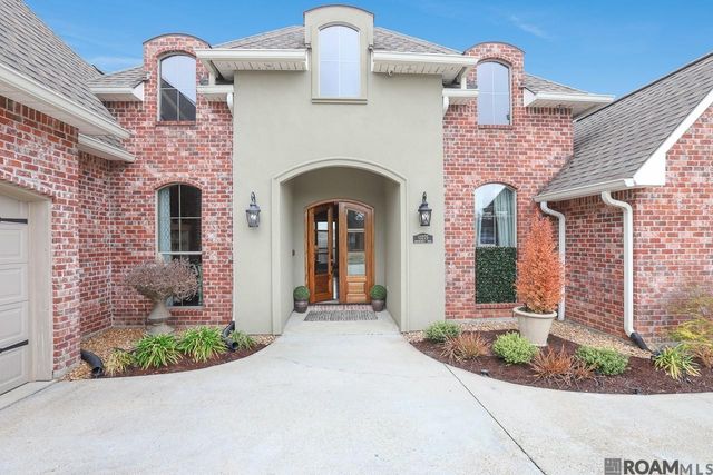 13275 Brookcrest Dr, Walker, LA 70785