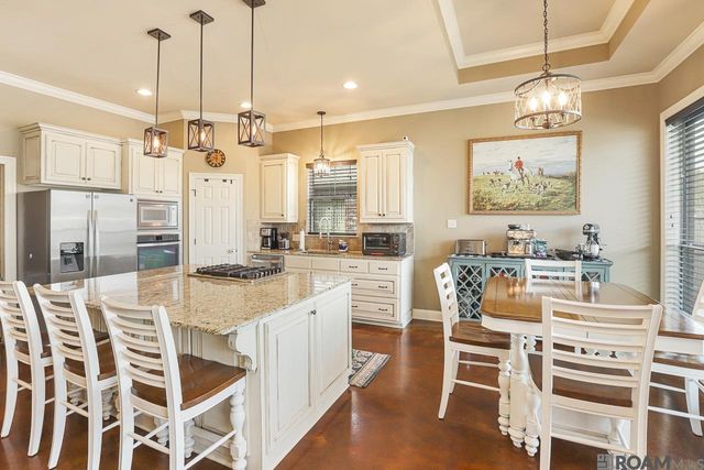 13275 Brookcrest Dr, Walker, LA 70785