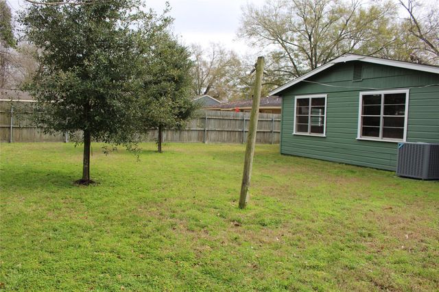 1430 Cheshire Lane, Houston, TX 77018