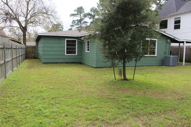 1430 Cheshire Lane, Houston, TX 77018