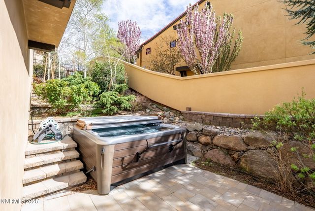 3172 Vista Favoloso Drive, Reno, NV 89519