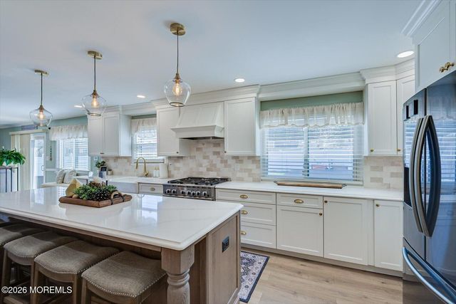 11 Quailtree Lane, Howell, NJ 07731