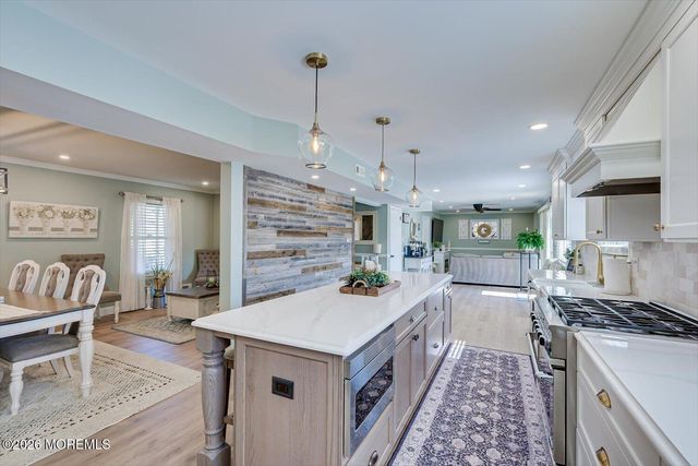 11 Quailtree Lane, Howell, NJ 07731