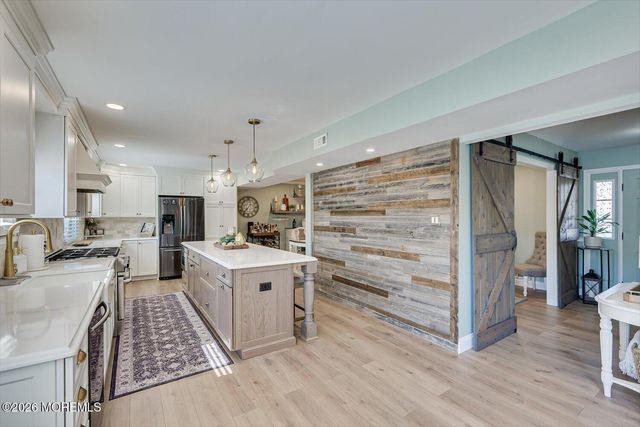 11 Quailtree Lane, Howell, NJ 07731