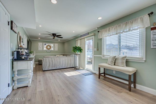 11 Quailtree Lane, Howell, NJ 07731