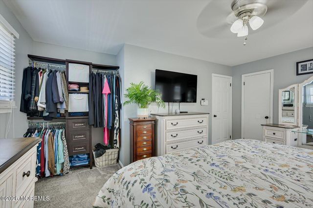 11 Quailtree Lane, Howell, NJ 07731