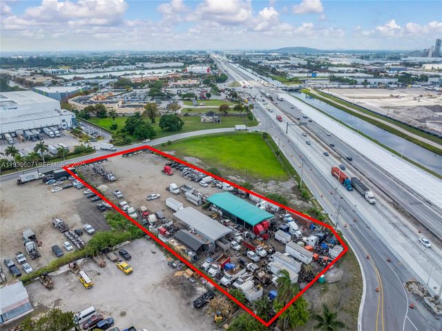 13800 NW 112th Ave, Hialeah Gardens, FL 33018