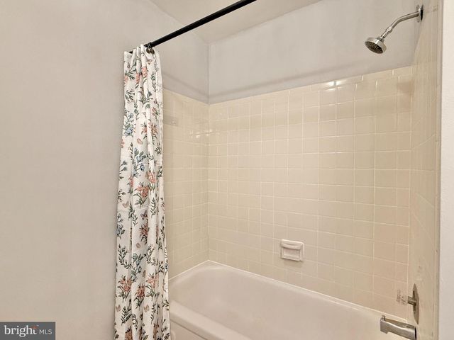 13 GRATZ COURT, Cherry Hill, NJ 08002