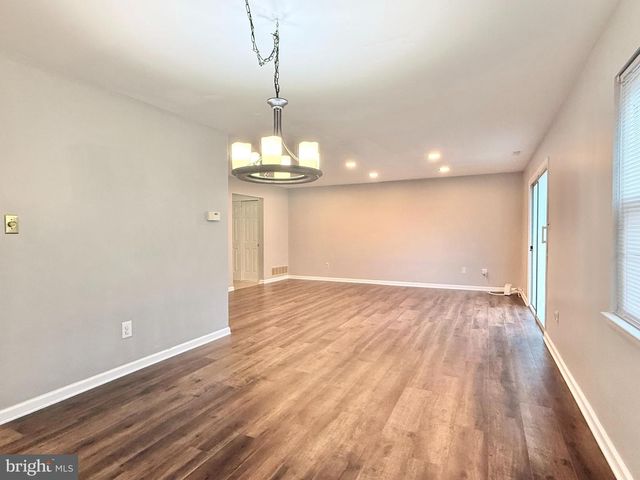 13 GRATZ COURT, Cherry Hill, NJ 08002