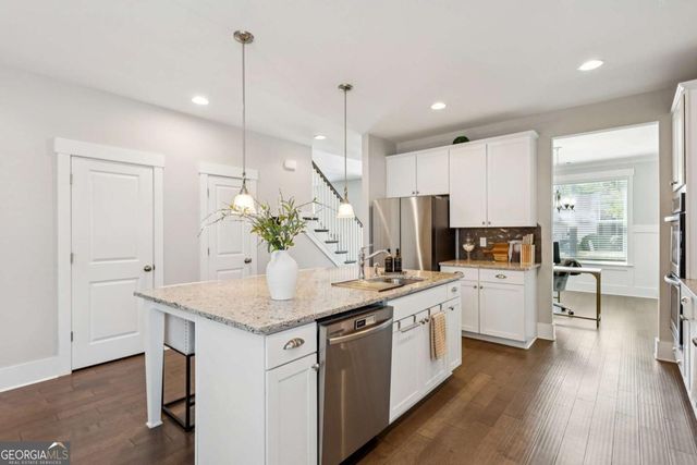 4006 Glendianne Way, Powder Springs, GA 30127