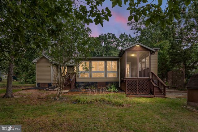 122 YORKTOWN BLVD, Locust Grove, VA 22508