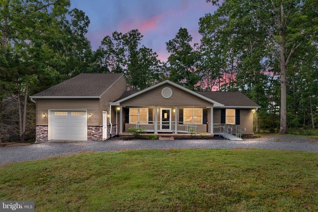 122 YORKTOWN BLVD, Locust Grove, VA 22508