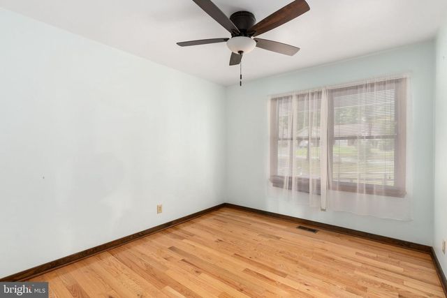 122 YORKTOWN BLVD, Locust Grove, VA 22508
