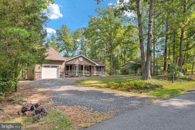 122 YORKTOWN BLVD, Locust Grove, VA 22508