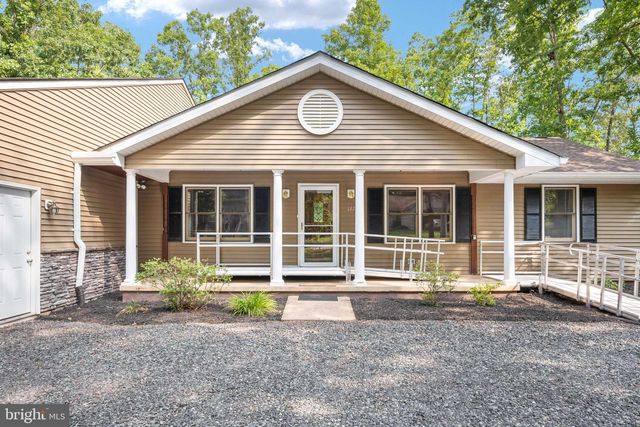 122 YORKTOWN BLVD, Locust Grove, VA 22508