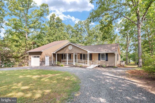 122 YORKTOWN BLVD, Locust Grove, VA 22508