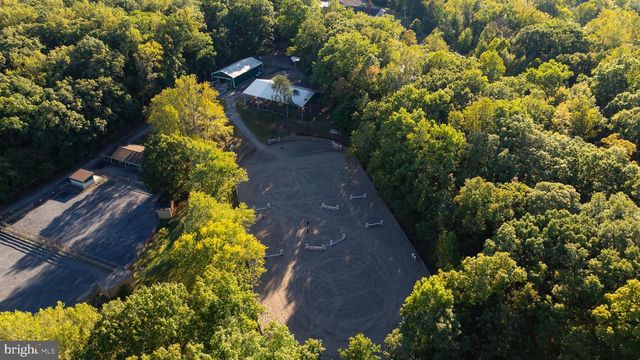 122 YORKTOWN BLVD, Locust Grove, VA 22508
