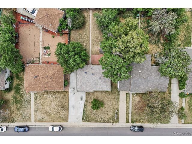 3621 Pontiac St, Denver, CO 80207
