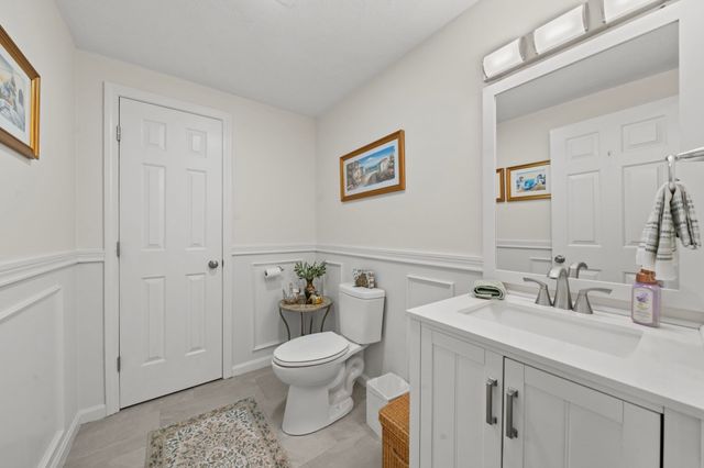 19 Eagan Place 19, Peabody, MA 01960