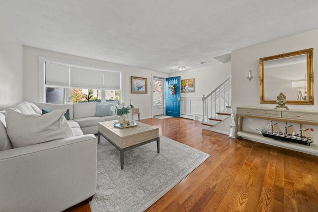 19 Eagan Place 19, Peabody, MA 01960
